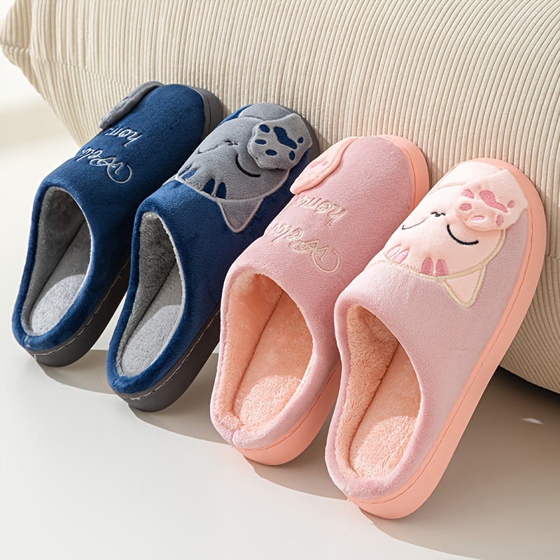 cute cat cartoon plush slippers cozy closed toe flat fuzzy indoor shoes winter warm bedroom floor slippers details 4